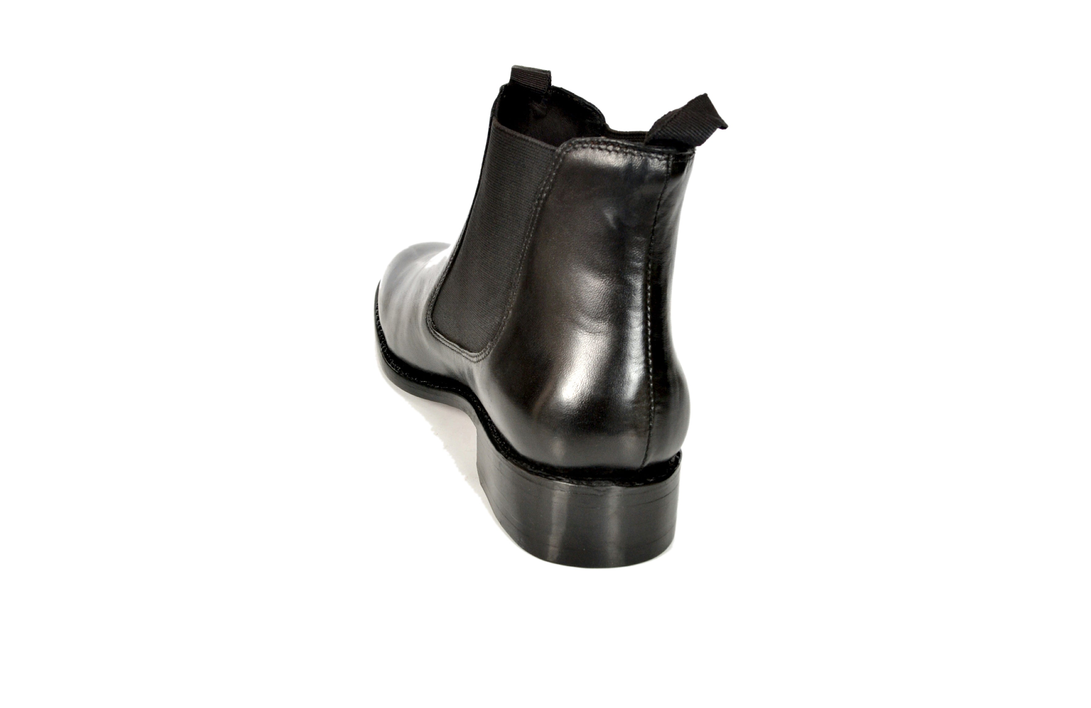 Wattle Grove Leather Chelsea Boot