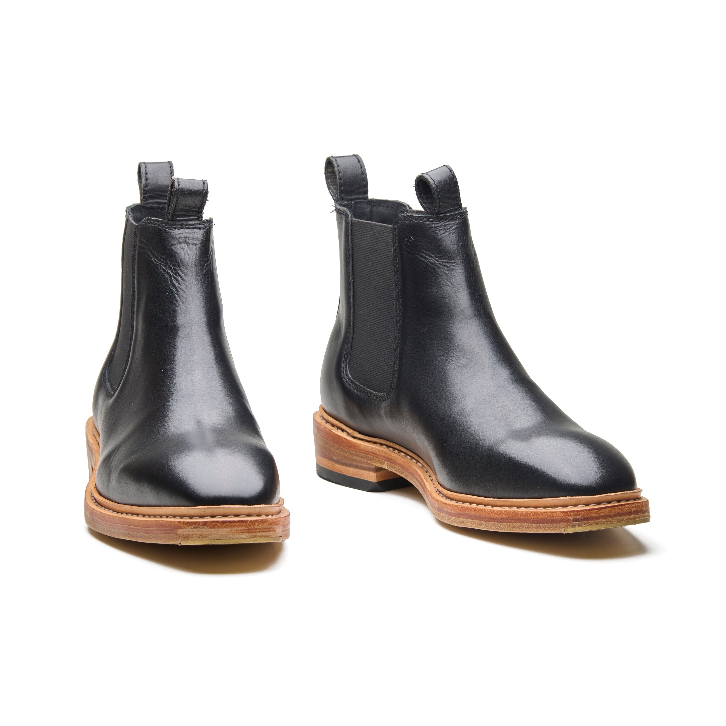 Outback – Jet Black Full-Grain Veg-Tanned Chelsea Boot - richSteps