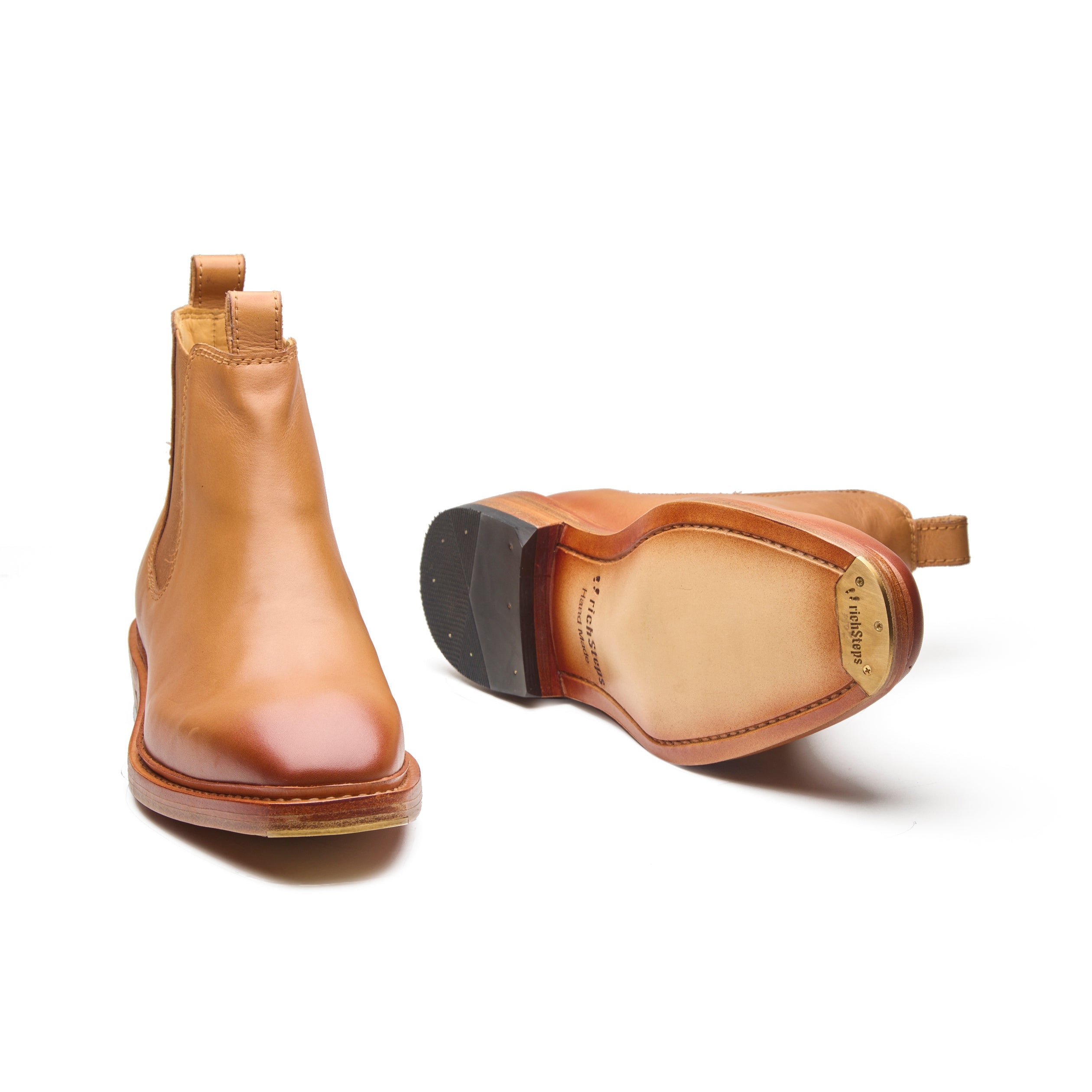 Outback – Tan Full-Grain Veg-Tanned Chelsea Boot - richSteps